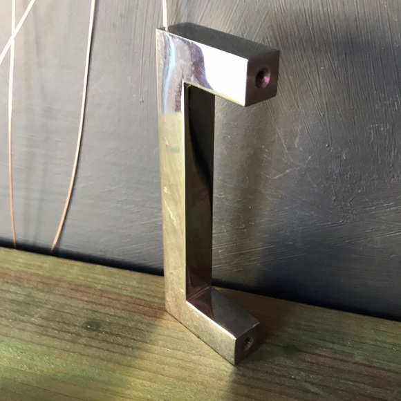 Heavy Duty Stainless Steel Linnea Square Pull - Picture 3 of 7